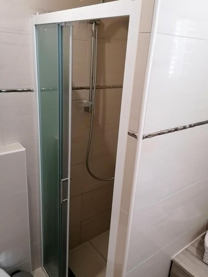 Apartman Stella Rovanjska Eksteriør billede